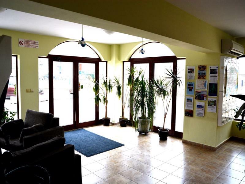 Varna Inn Sea Park Apartments Екстериор снимка