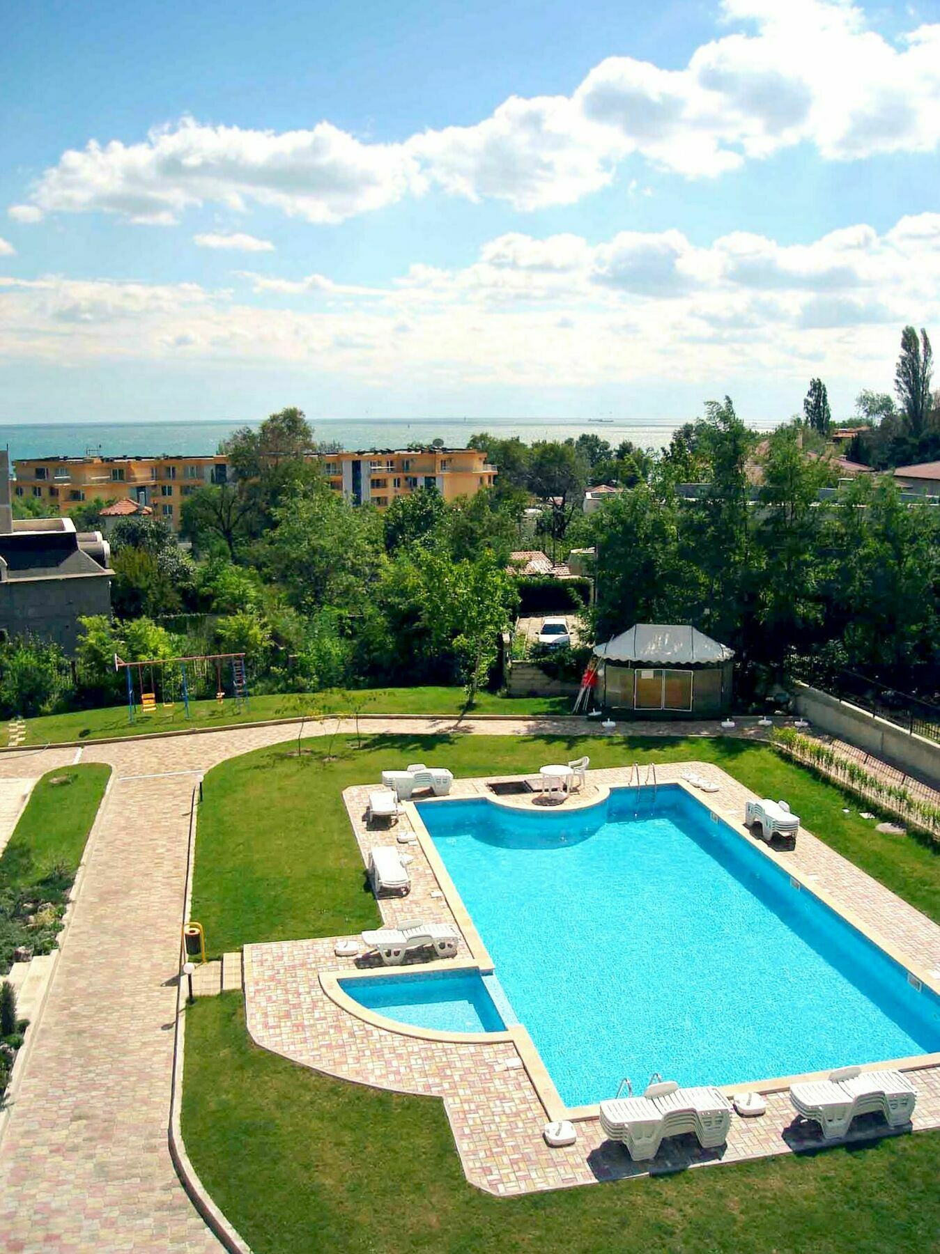 Varna Inn Sea Park Apartments Екстериор снимка